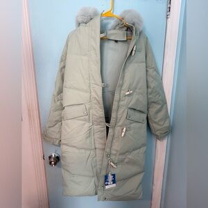 Elegant Mint Green Puffer Jacket with Faux Fur Trim - XS